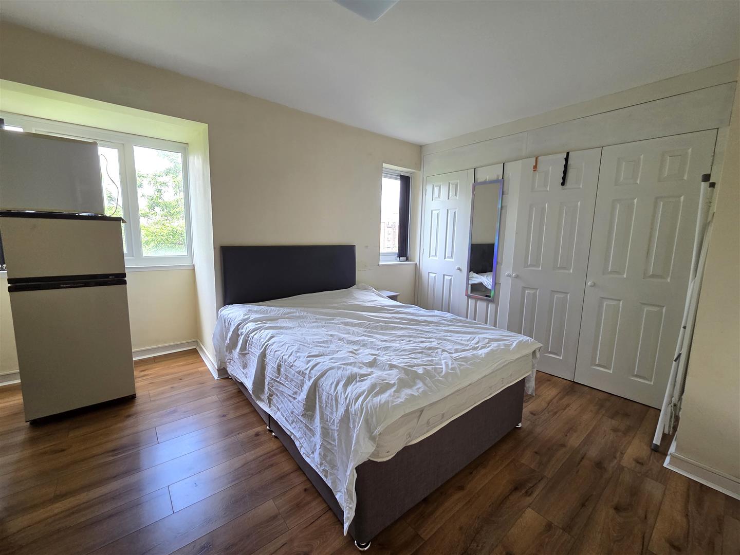 Abernethy Square, Marina, Swansea, SA1 1UH